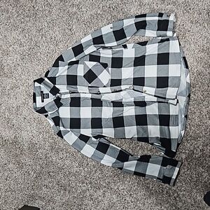Women's plaid shirt